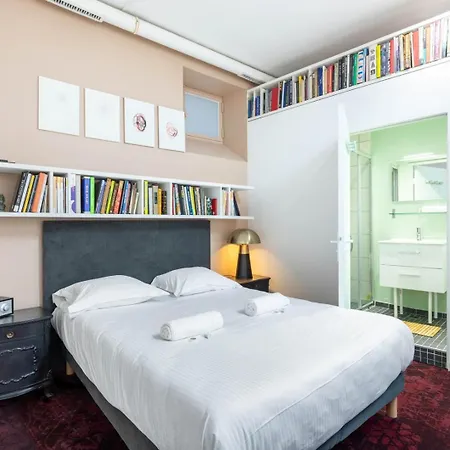 Guestready - Artist Loft With A Vertical Garden Appartamento Parigi