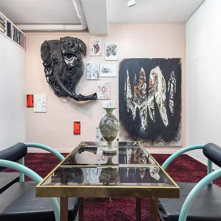 Guestready - Artist Loft With A Vertical Garden Parigi
